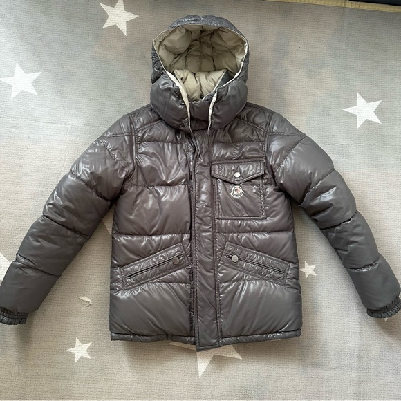 S⭕️LD. Moncler Reversible Down Jacket - Picture 11 of 16